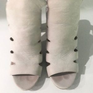 Steve Madden Caliie Heeled Sandal Gray
